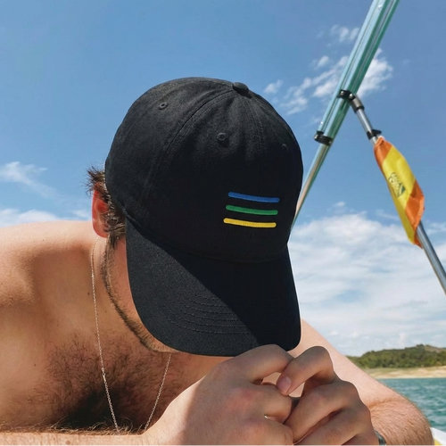 male cap for casual use or beach, with embroidery colors of brazil